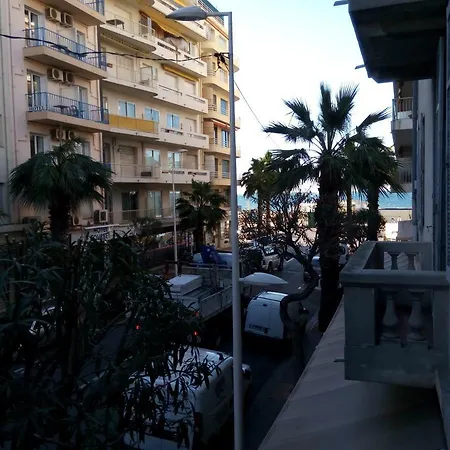 Amiral Courbet * 胡安莱潘