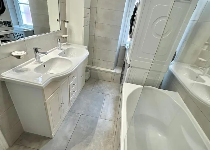 아파트 Amiral Courbet