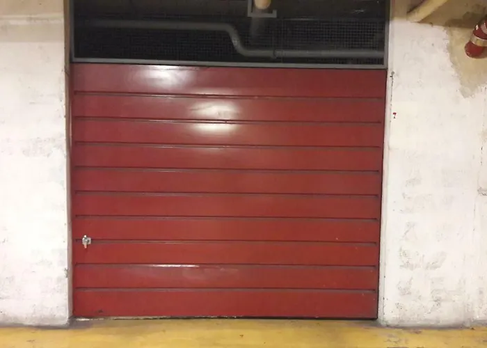 Amiral Courbet 아파트